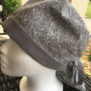 surgical cap with pony tail holder